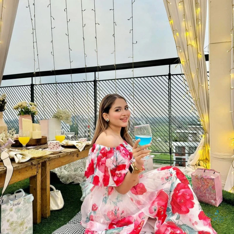 Floral Outfit